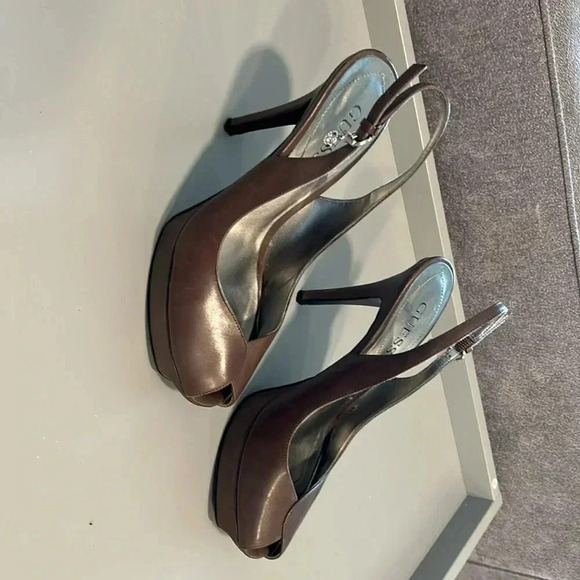 Guess brown heels - Picture 2 of 7